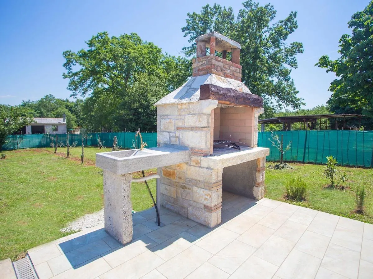 Roofed Villa In Istria With Private Pool Croatia